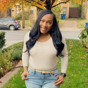 Meet your Posher, Candace